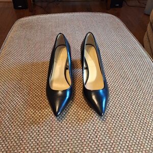 Liz Claiborne Black Manmade Leather Heels Dress Shoes